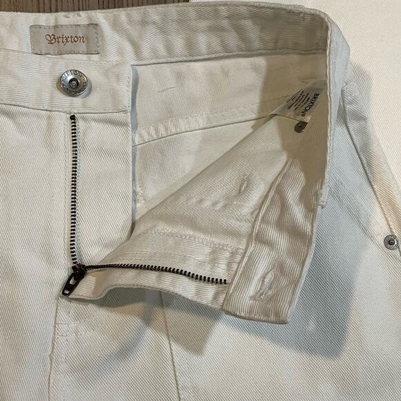 Brixton NWT White High Waisted Carpenter Jean - size 28 - Picture 3 of 8